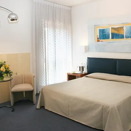 Arte Hotel 4*
